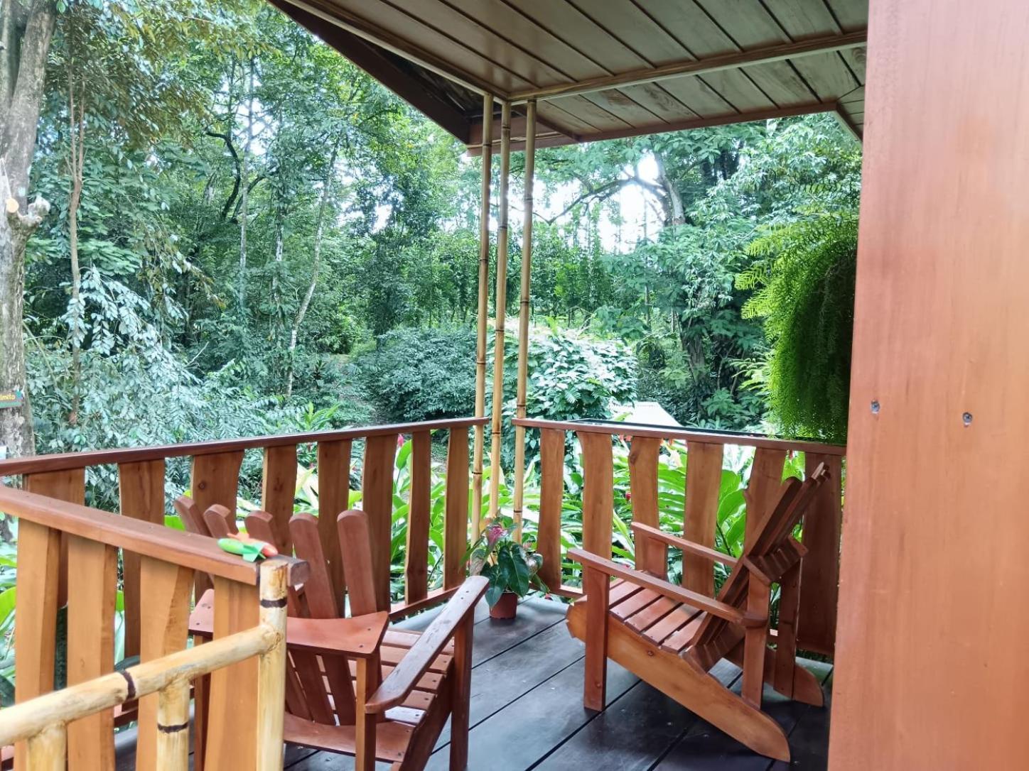Gambas Lodge La Fortuna Exterior photo